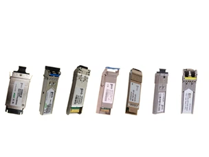 光モジュールと光トランシーバを区別できますか?